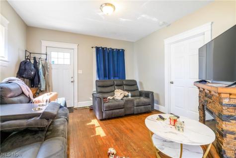3161 Scranton Road Cleveland OH 44109