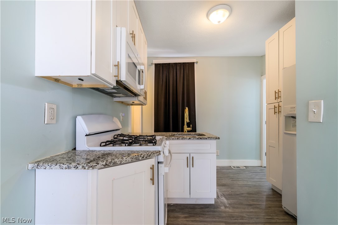 3161 Scranton Road Cleveland OH 44109