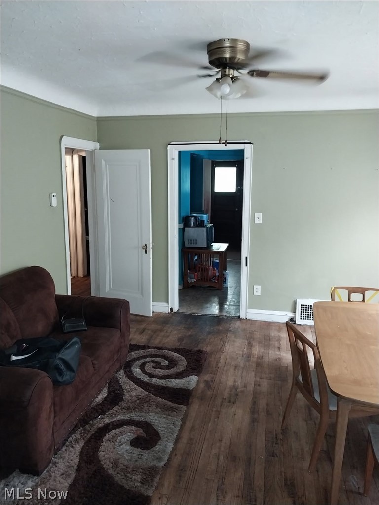 1747 Catalpa Road Cleveland OH 44112