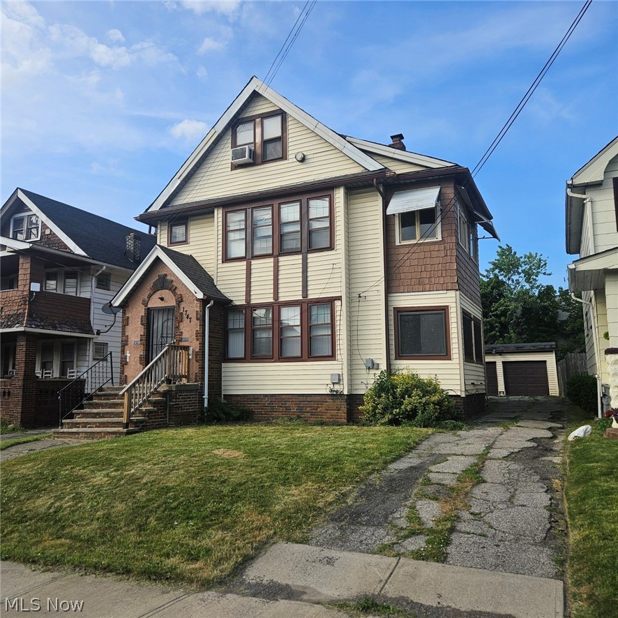 1747 Catalpa Road Cleveland OH 44112