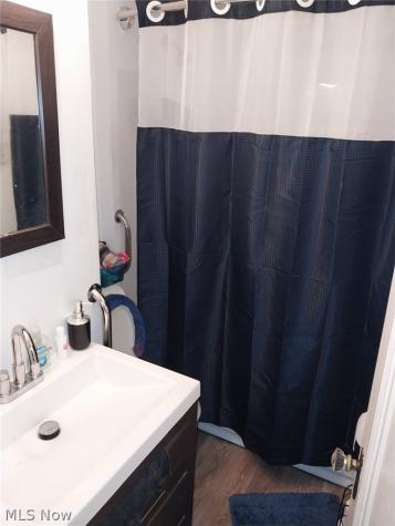 1747 Catalpa Road Cleveland OH 44112