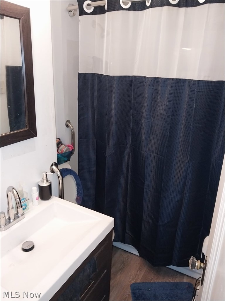 1747 Catalpa Road Cleveland OH 44112