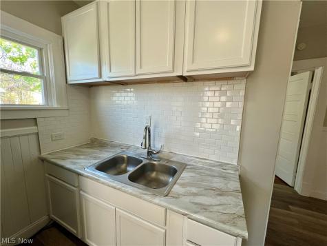 1334 W 89th Street Cleveland OH 44102