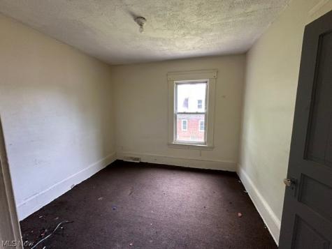 14907-14905 Pepper Avenue Cleveland OH 44110