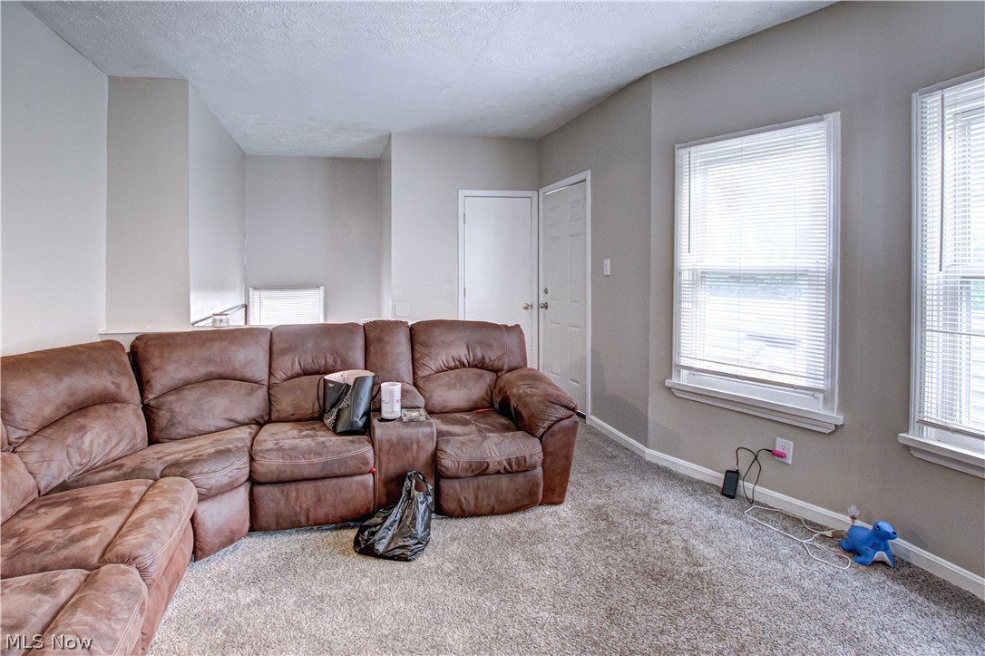 3713 E 151st Street Cleveland OH 44120