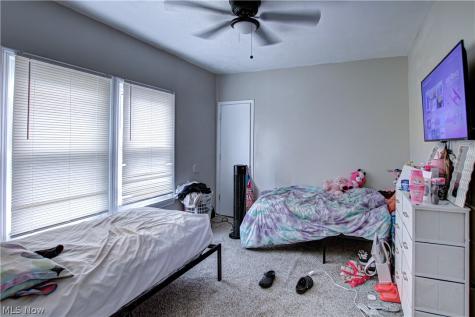3713 E 151st Street Cleveland OH 44120