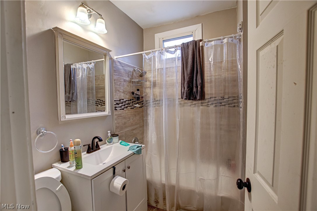 3713 E 151st Street Cleveland OH 44120