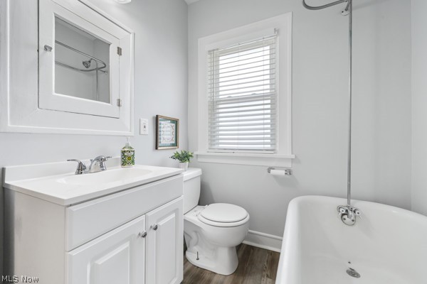 2067 Wascana Avenue Lakewood OH 44107