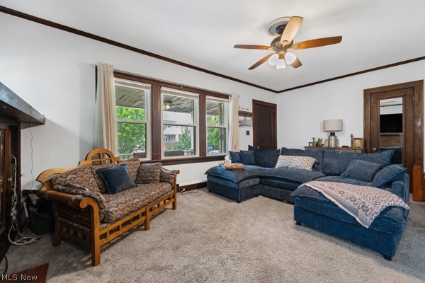 2067 Wascana Avenue Lakewood OH 44107