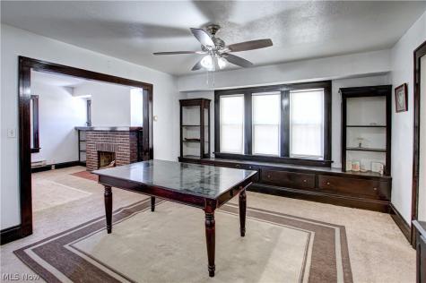 2189 W 105th Street Cleveland OH 44102