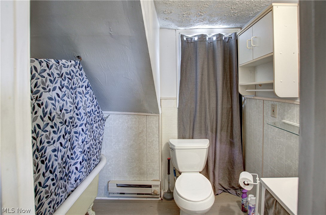 2189 W 105th Street Cleveland OH 44102