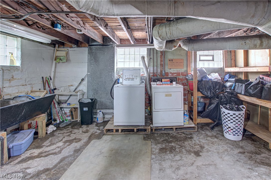 2189 W 105th Street Cleveland OH 44102