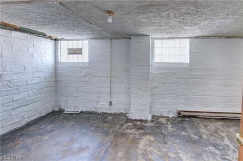 2189 W 105th Street Cleveland OH 44102