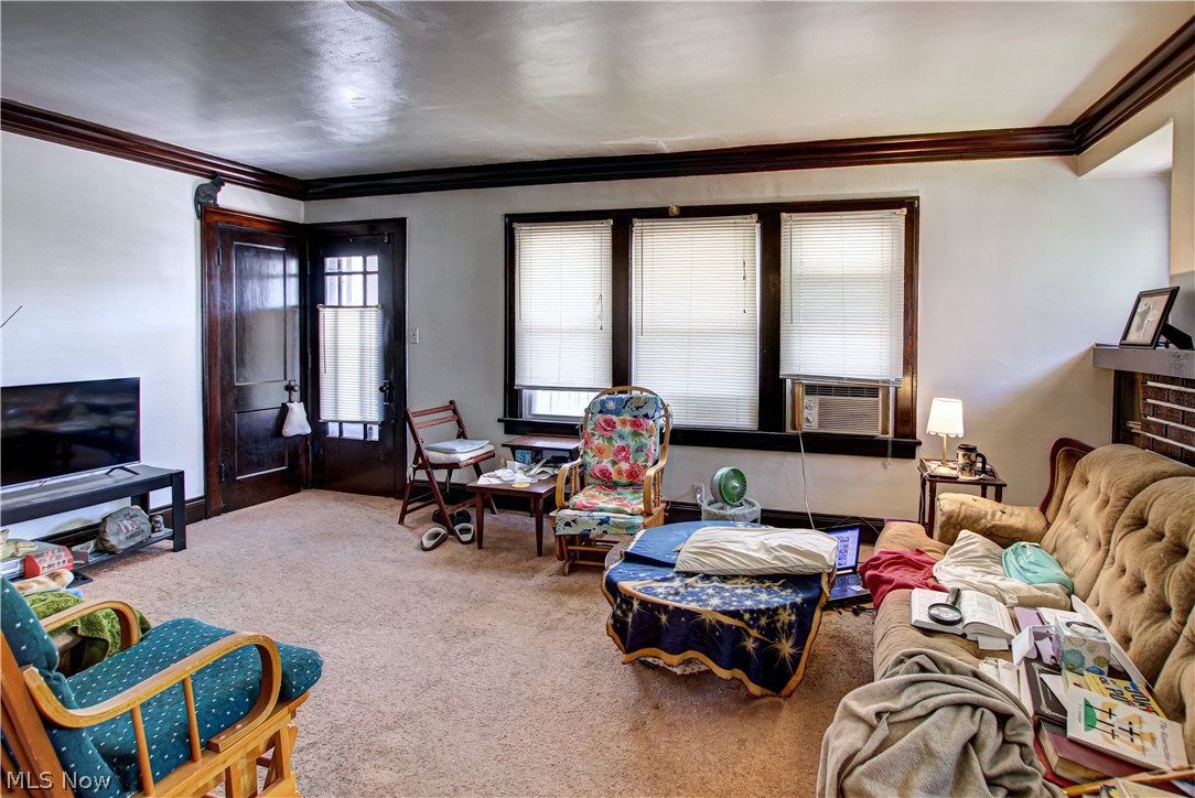 2189 W 105th Street Cleveland OH 44102