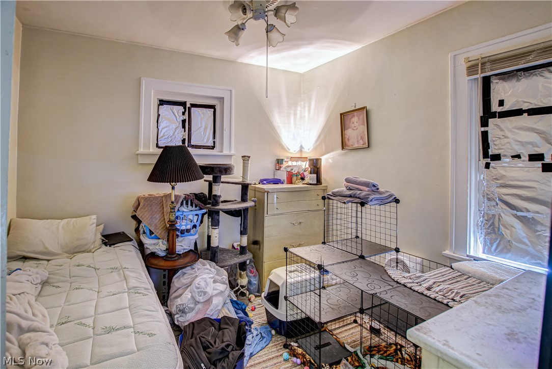 2189 W 105th Street Cleveland OH 44102