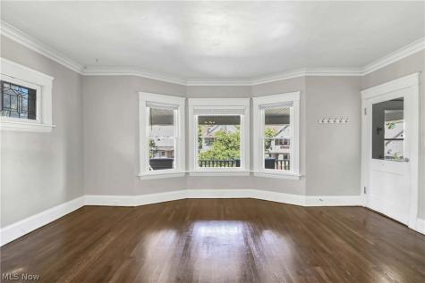 1221 Brockley Avenue Lakewood OH 44107