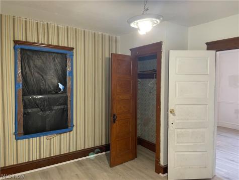 1622 Winchester Avenue Lakewood OH 44107