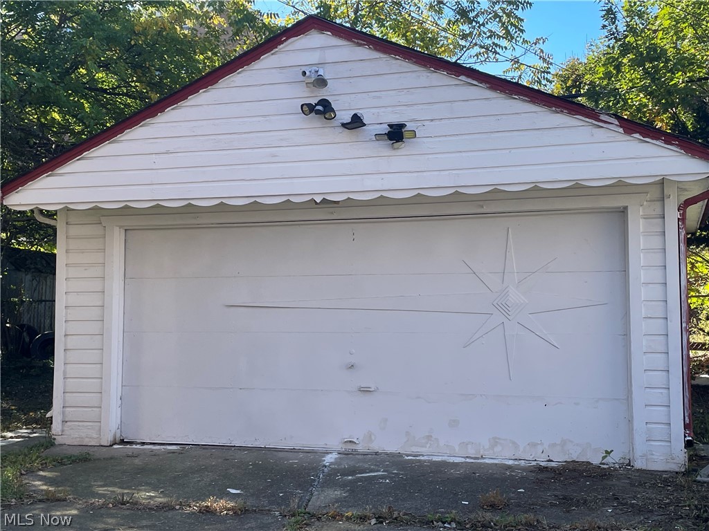1622 Winchester Avenue Lakewood OH 44107