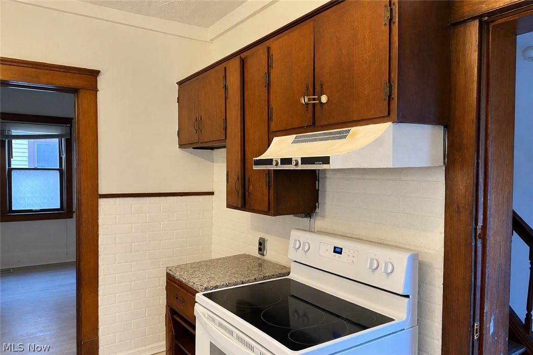 1622 Winchester Avenue Lakewood OH 44107