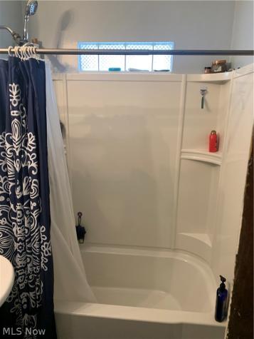 3330 W 129th Street Cleveland OH 44111