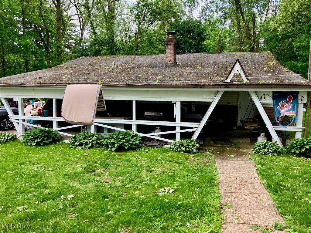 1088 Buena Vista Drive Akron OH 44319