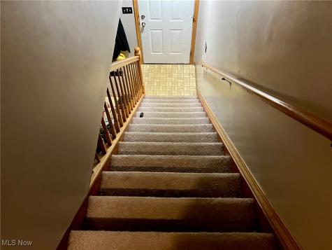 1088 Buena Vista Drive Akron OH 44319