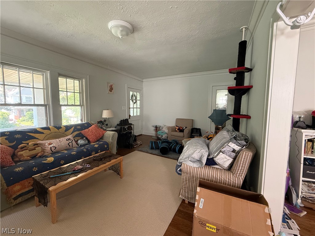 2173 Oakdale Road Cleveland Heights OH 44118