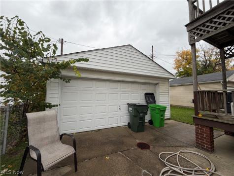 4901 E 111th Street Garfield Heights OH 44125