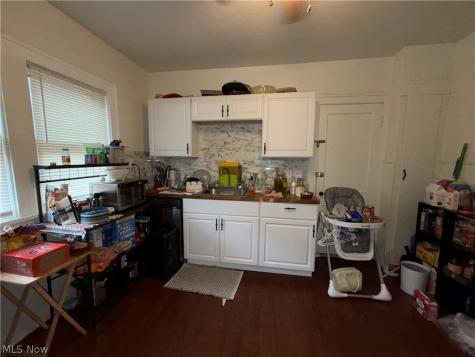 4901 E 111th Street Garfield Heights OH 44125