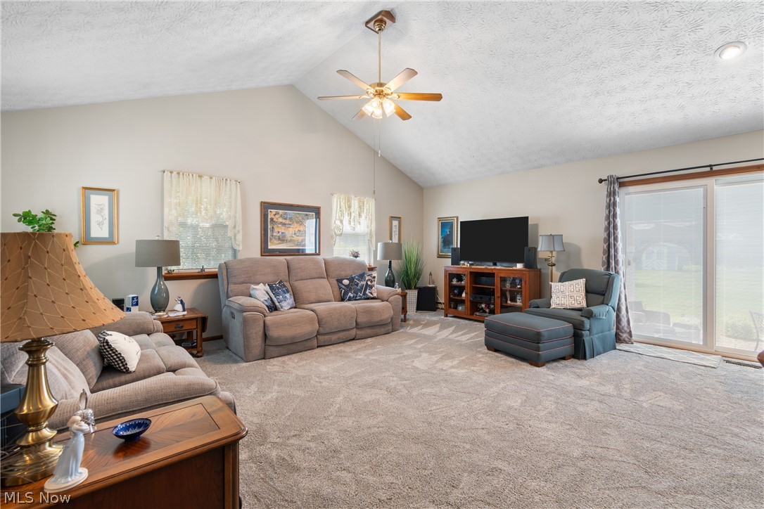 2419 Meadow Spring Circle Akron OH 44312