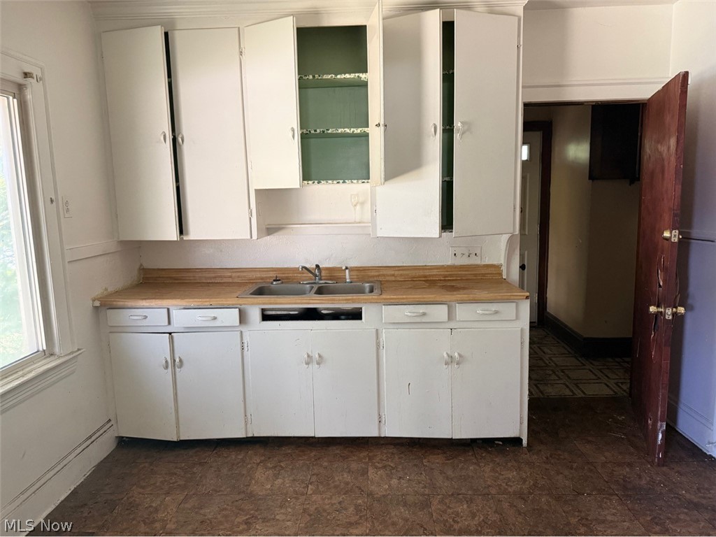 1248 E 137th Street East Cleveland OH 44112