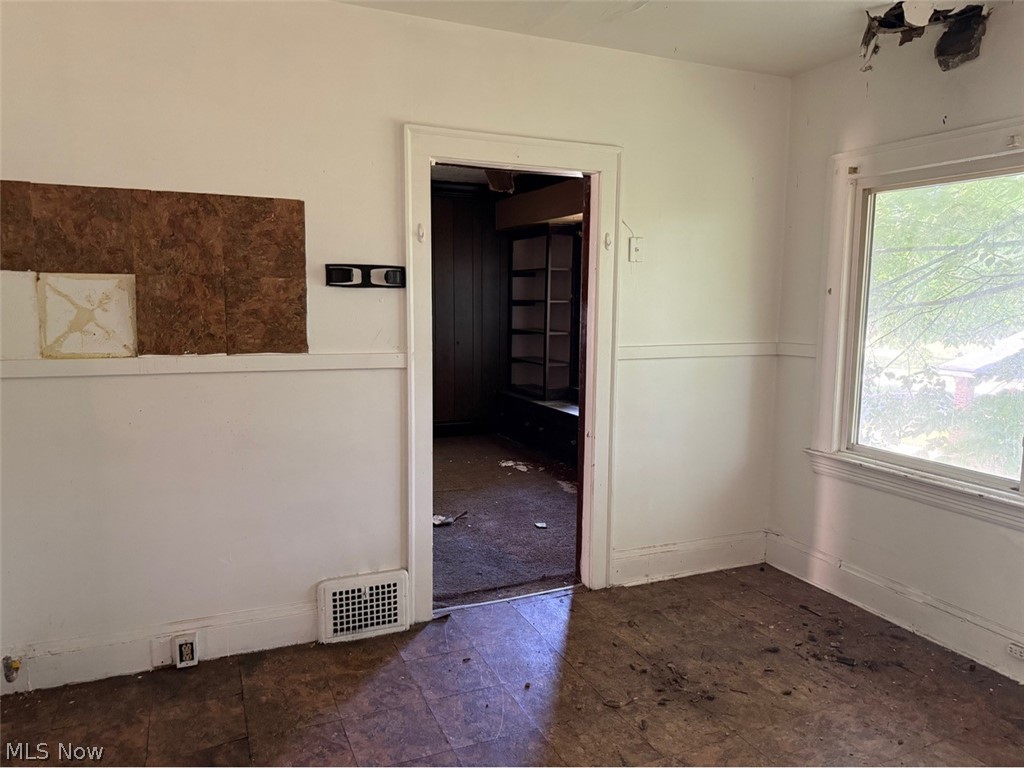 1248 E 137th Street East Cleveland OH 44112