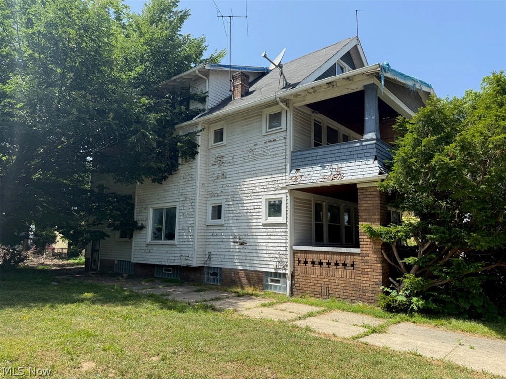 1248 E 137th Street East Cleveland OH 44112