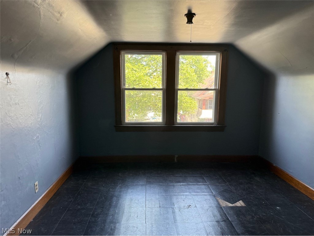 1248 E 137th Street East Cleveland OH 44112