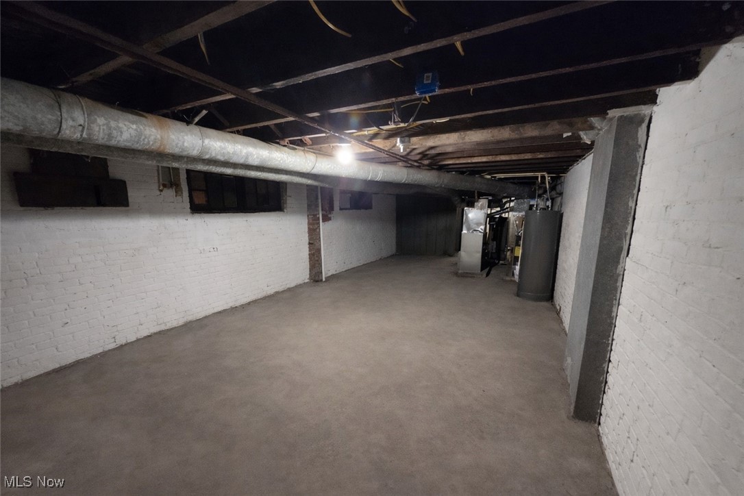 915 Eddy Road Cleveland OH 44108