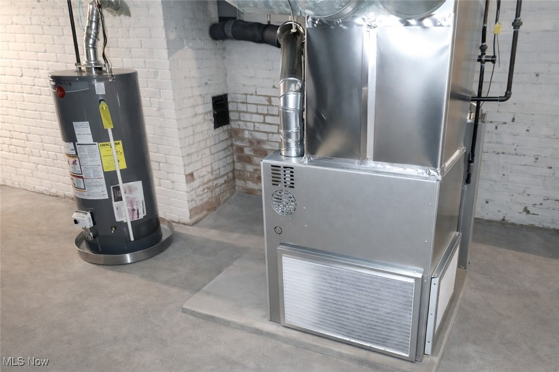 915 Eddy Road Cleveland OH 44108