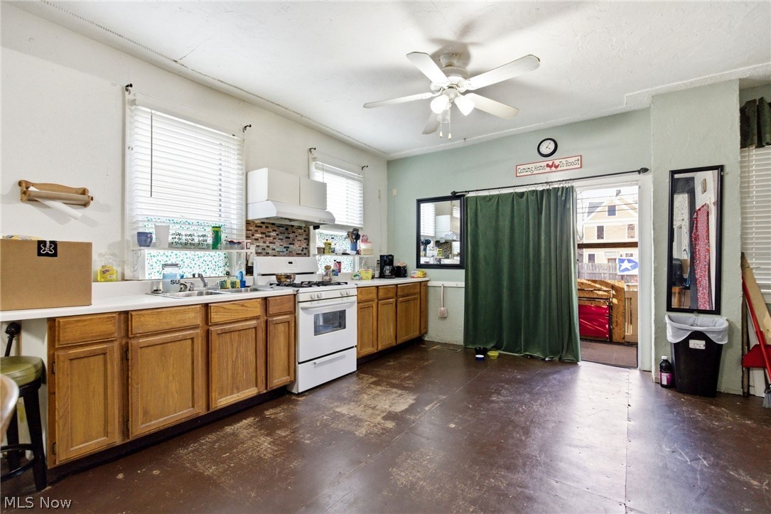 4200 Bridge Avenue Cleveland OH 44113