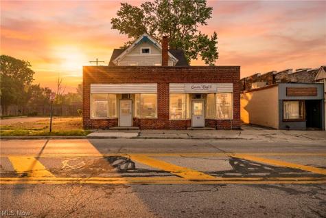 16 Columbus Street Bedford OH 44146