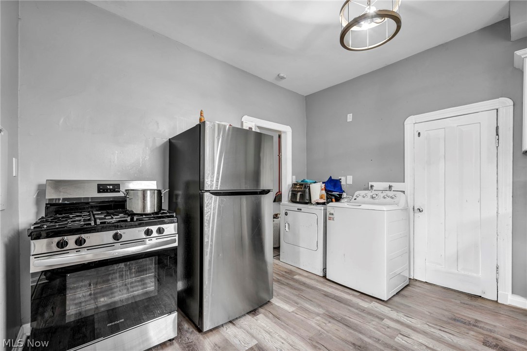 16 Columbus Street Bedford OH 44146