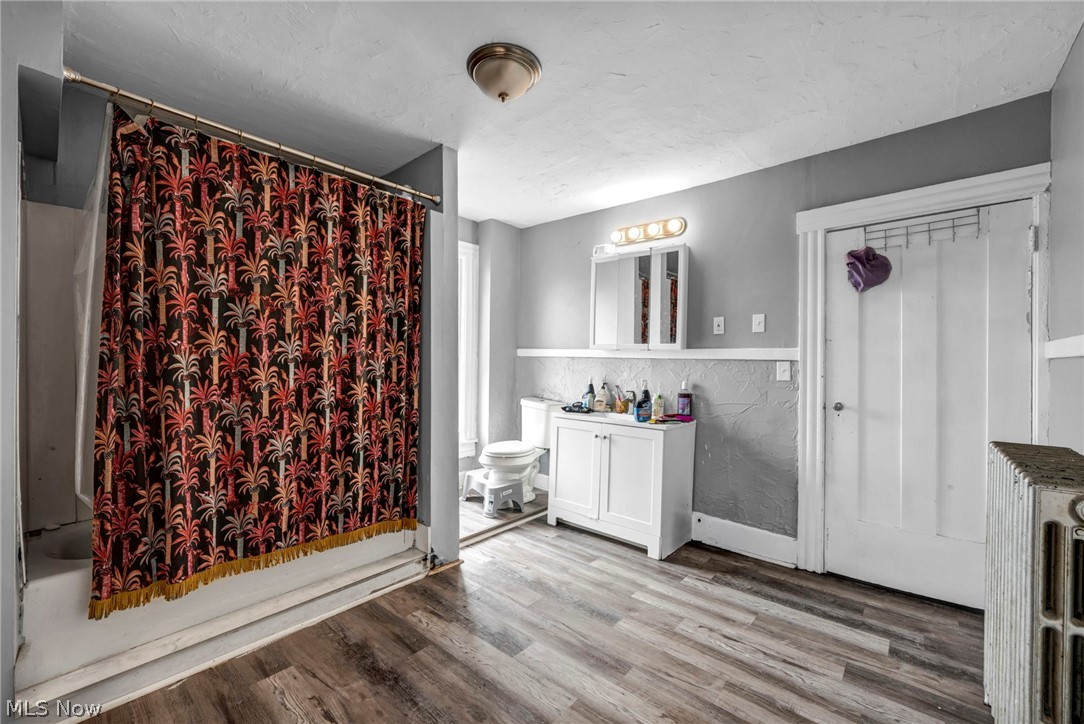 16 Columbus Street Bedford OH 44146