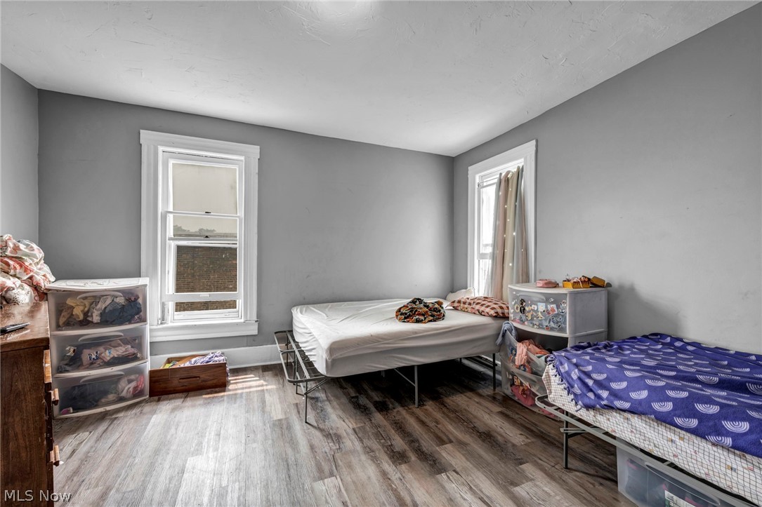 16 Columbus Street Bedford OH 44146