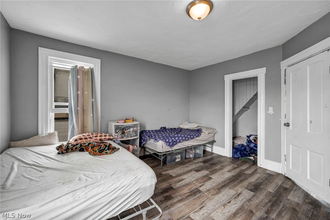 16 Columbus Street Bedford OH 44146