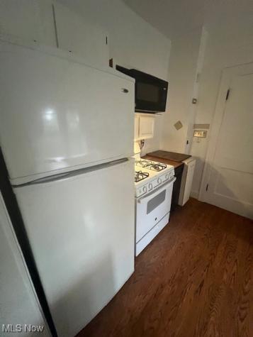 2915 Ludlow Road Cleveland OH 44120