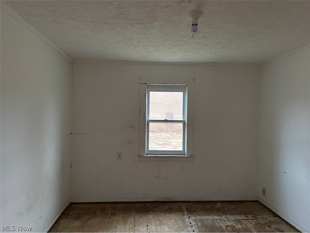 7611 Marble Avenue Cleveland OH 44105