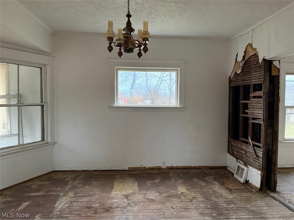 7611 Marble Avenue Cleveland OH 44105