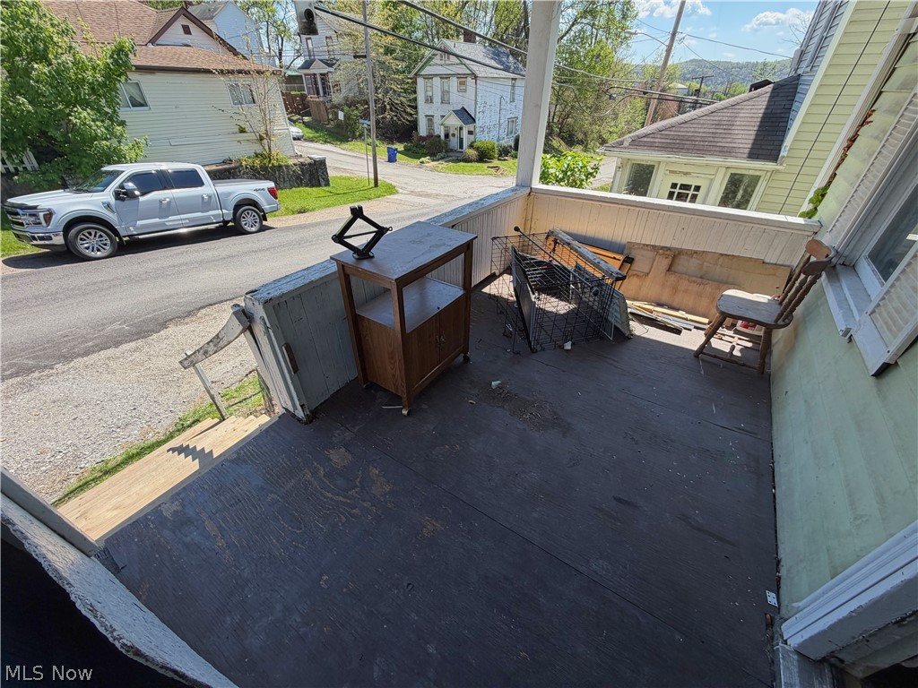 825 Laura Avenue East Liverpool OH 43920