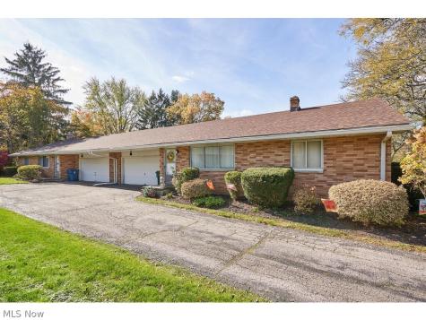 2830-2832 Morewood Road Fairlawn OH 44333