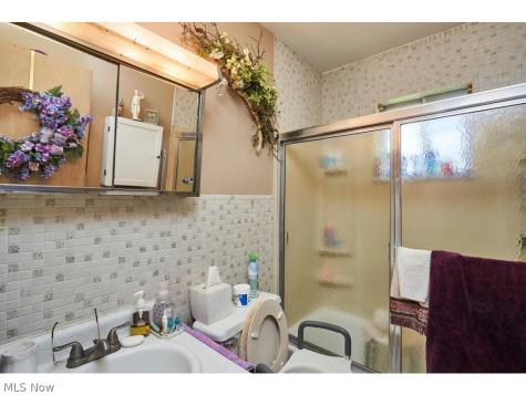 2830-2832 Morewood Road Fairlawn OH 44333