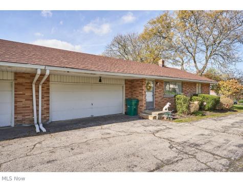 2830-2832 Morewood Road Fairlawn OH 44333