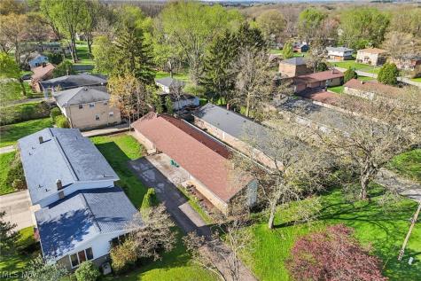 2830-2832 Morewood Road Fairlawn OH 44333